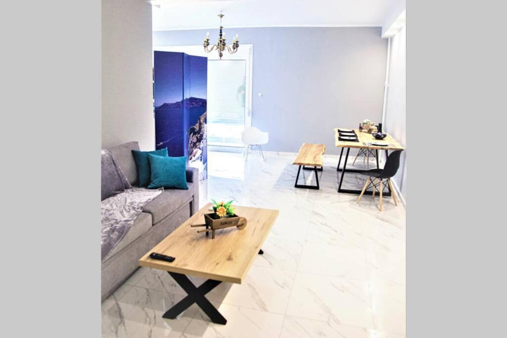 Athens Central 3Bd Apartment Next To Metro Luxury Екстер'єр фото