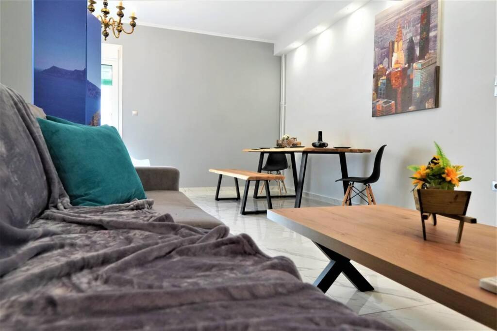 Athens Central 3Bd Apartment Next To Metro Luxury Екстер'єр фото