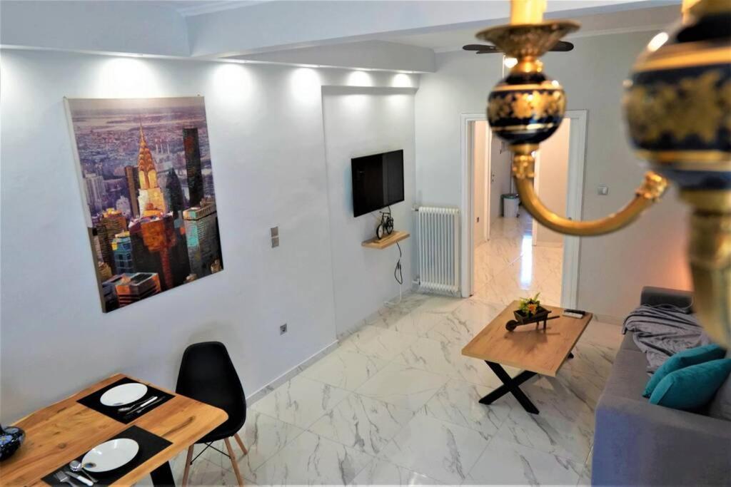 Athens Central 3Bd Apartment Next To Metro Luxury Екстер'єр фото