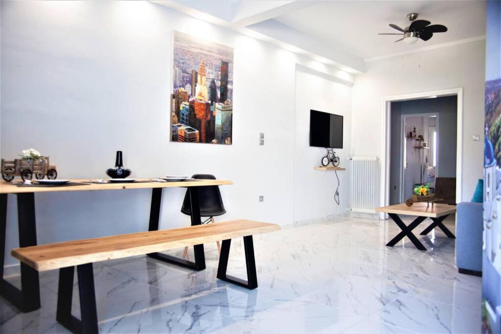 Athens Central 3Bd Apartment Next To Metro Luxury Екстер'єр фото