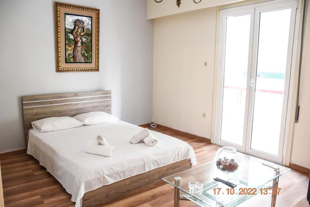 Athens Central 3Bd Apartment Next To Metro Luxury Екстер'єр фото